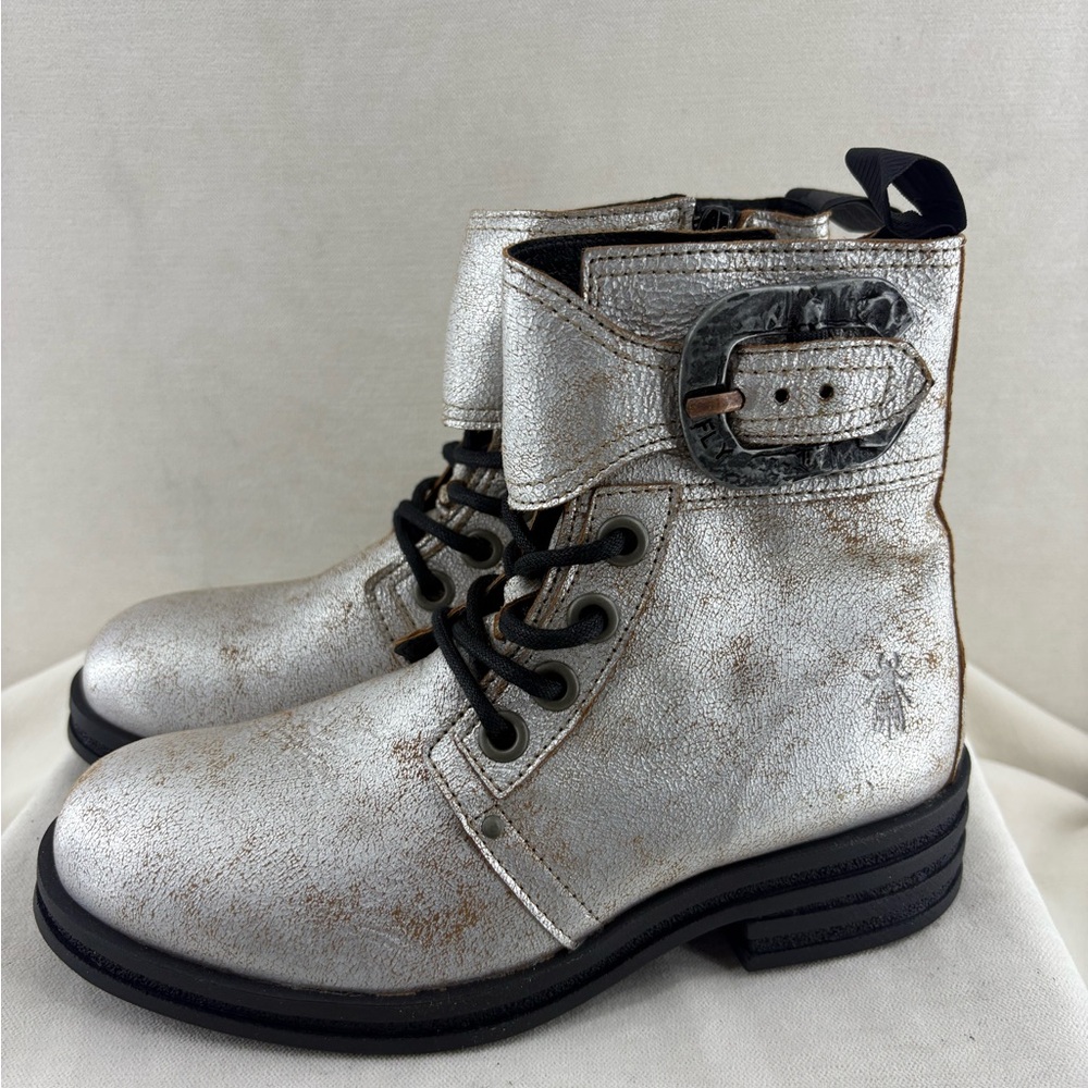 Fly London Kara Silver Metallic Lace-Up Buckle Boot size 38 NIB - Picture 2 of 10